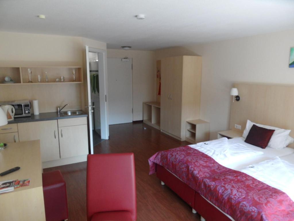 Hotel Gasthof Zum Engel - Gaestehaus Kunzelsau Luaran gambar