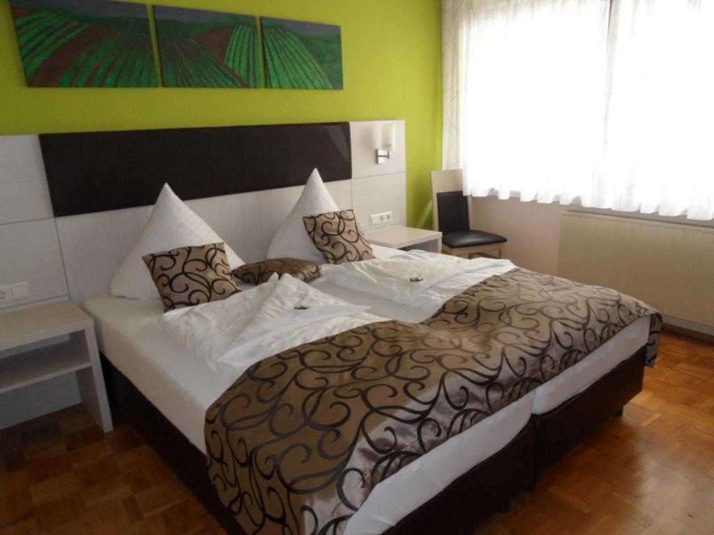 Hotel Gasthof Zum Engel - Gaestehaus Kunzelsau Luaran gambar