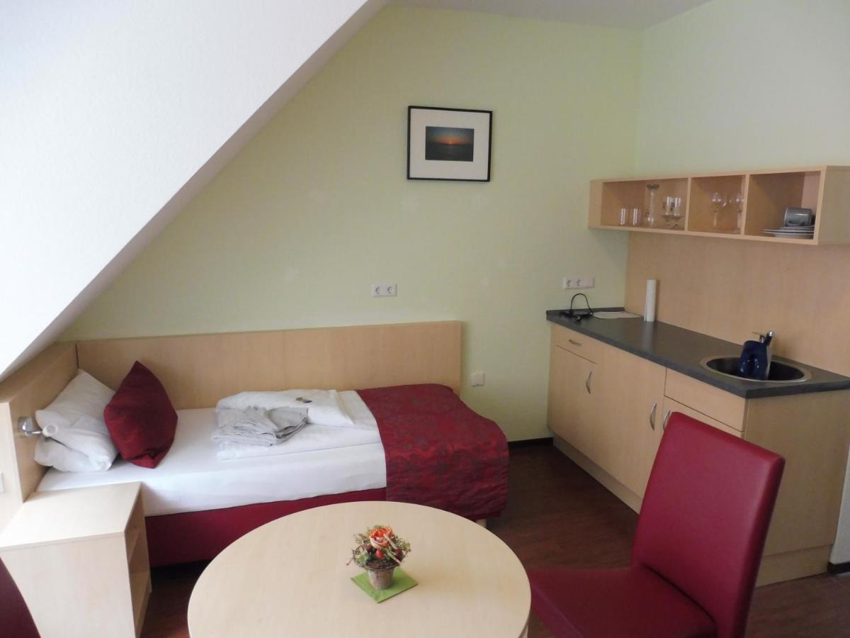 Hotel Gasthof Zum Engel - Gaestehaus Kunzelsau Luaran gambar